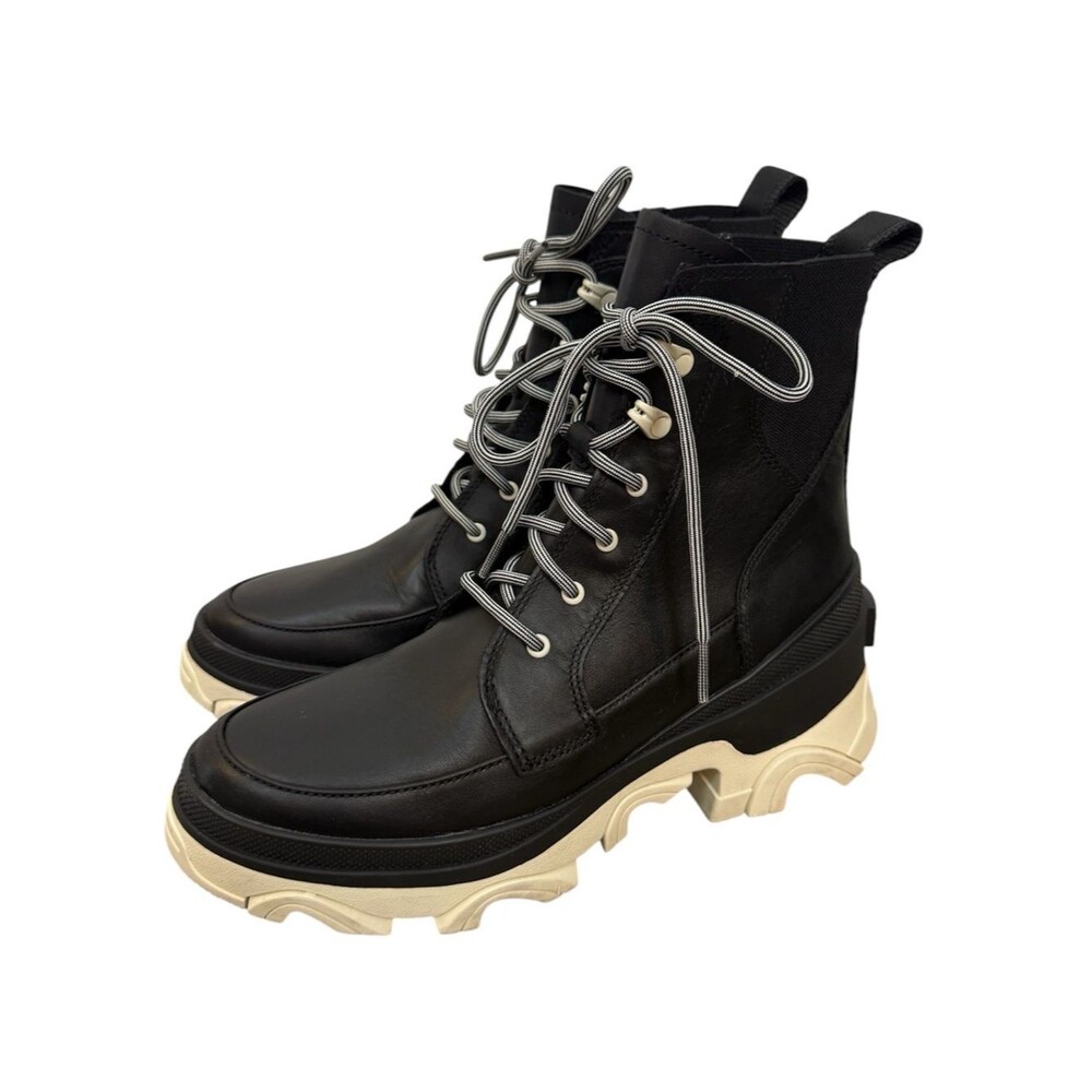 Sorel Women’s Brex waterproof lace up black leather boots with lug soles size 8